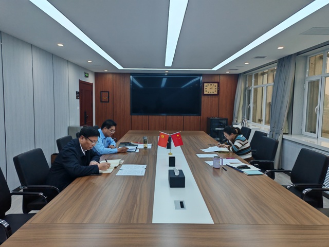 会议现场-上新闻.jpg